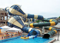 विशाल कस्टम पानी स्लाइड वाणिज्यिक एक्वा खेल का मैदान ओपन / बंद शैली संयुक्त